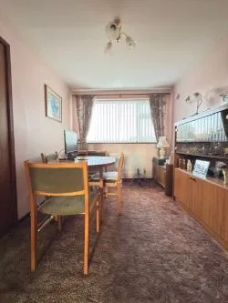 FOR SALE BY ONLINE PUBLIC AUCTION

EXTENDED THREE-BEDROOM SEMI-DETACHED PROPERTY

EXCELLENT RESIDENTIAL LOCATION

FANTASTIC OPPORTUNITY TO ACQUIRE A GREAT PROPERTY BMV