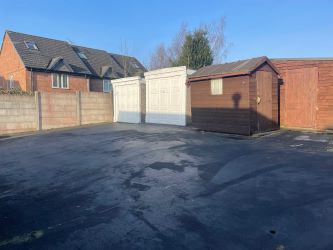 FOR SALE BY ONLINE PUBLIC AUCTION
WELL PRESENTED THREE BEDROOM SEMI-DETACHED BUNGALOW
LOCATED IN THE DESIRABLE MARKET TOWN OF MARKET DRAYTON
TWO DETACHED GARAGES
DRIVEWAY WITH PARKING FOR SEVERAL CARS