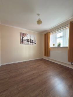 FOR SALE BY ONLINE PUBLIC AUCTION
WELL PRESENTED THREE BEDROOM SEMI-DETACHED BUNGALOW
LOCATED IN THE DESIRABLE MARKET TOWN OF MARKET DRAYTON
TWO DETACHED GARAGES
DRIVEWAY WITH PARKING FOR SEVERAL CARS
