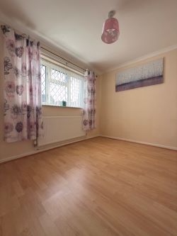 FOR SALE BY ONLINE PUBLIC AUCTION
WELL PRESENTED THREE BEDROOM SEMI-DETACHED BUNGALOW
LOCATED IN THE DESIRABLE MARKET TOWN OF MARKET DRAYTON
TWO DETACHED GARAGES
DRIVEWAY WITH PARKING FOR SEVERAL CARS