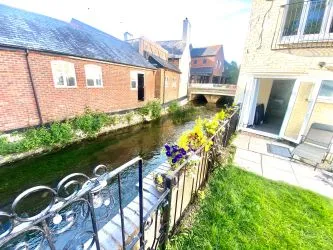 Vacant Ground Floor Shop with Rear Garden and River Views in Wimborne - Ideal Investment with Potential 10%+ Return Rental Income
