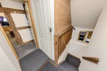 FOR SALE BY ONLINE PUBLIC AUCTION



Superb – 5 bedroom Property currently operated as Guest House 

Could be used as a large family home

Located only two minutes from Shrewsbury Town Centre

Beautiful character property that dates back to the 1600s