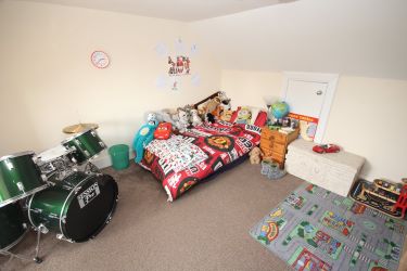 Town and Country Property Auctions Scotland is proud to present this four bedroom detached dwellinghouse located in the centre of New Deer.