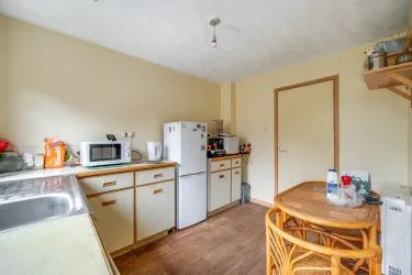 This two-bedroom home is a prime investment, ideal for rentals or resale. With great views in a desirable location, it’s a smart, low-risk addition to any portfolio.