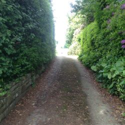 UNMODERNISED LARGE 5 BED DETACHED PERIOD PROPERTY