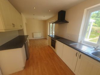 THREE BED SEMI AVAILABLE VIA AUCTION 30TH APRIL 2025