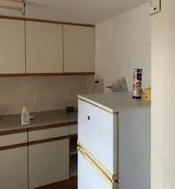 Town & Country Property Auctions offers this incredible 2 bedroom property in Campbeltown.