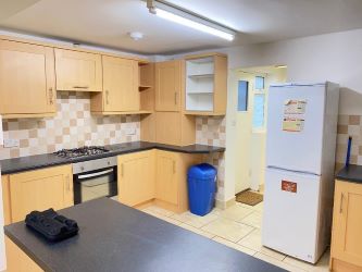 INCOME GENERATING 3 BED TERRACE