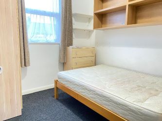 INCOME GENERATING 3 BED TERRACE