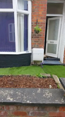 THIS INCOME GENERATING MID TERRACE PROPERTY IS