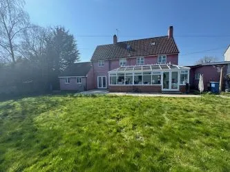 FOUR/FIVE BED DETACHED HOUSE WITH ANNEX AVAILABLE VIA AUCTION 30TH APRIL 2025