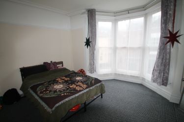 A Large 4 Bedroom Terraced Grade II Listed House, Being Located In Chester City Centre. Potential To Be Used As A Family Home Or As An Investment With Potential To Create A Significant Annual Income. Previous Use As A House In Multiple Occupation. Benefits From Gas Central Heating And Off Road Parking To Rear. Potential Gross Yield 10% Plus