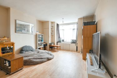 Coastal Ground Floor Flat with Strong Rental Appeal