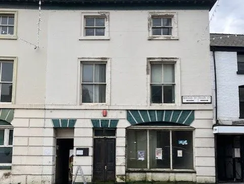 42 Broad Street, Welshpool, Powys, SY21 7RR