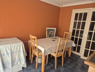 Town and Country Property Auctions are proud to present this 3 bed semi detached property in Nottingham.