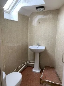 Town & Country Property Auctions offers this incredible 2 bedroom property in Campbeltown.