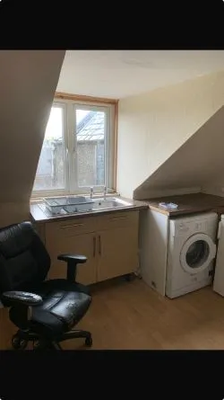 Town & Country Property Auctions offers this incredible 2 bedroom property in Campbeltown.