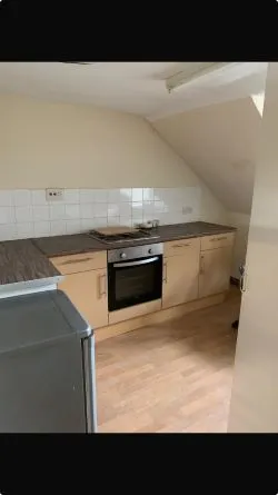 Town & Country Property Auctions offers this incredible 2 bedroom property in Campbeltown.