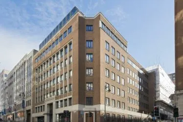 ONE BED APARTMENT GENERATING AN INCOME OF £12,000
