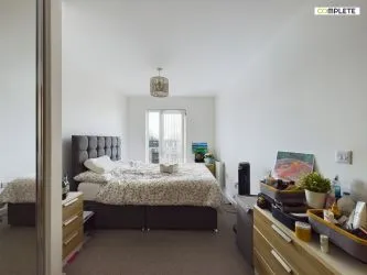 3 Bedroom Apartment For Sale via Auction 14th May 2025
