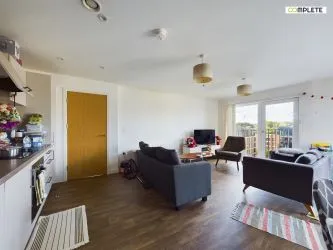 3 Bedroom Apartment For Sale via Auction 14th May 2025
