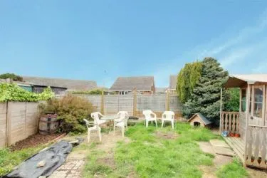 UNMODERNISED 3 BED SEMI DETACHED BUNGLOW