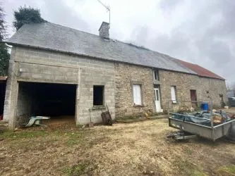 Stone Farmhouse to renovate with over 5 acres including woodland in Normandy in rural hamlet