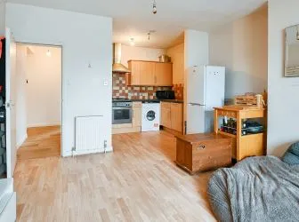 Coastal Ground Floor Flat with Strong Rental Appeal