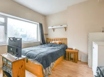 Coastal Ground Floor Flat with Strong Rental Appeal