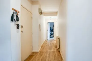 Coastal Ground Floor Flat with Strong Rental Appeal