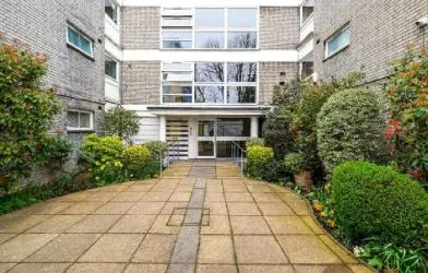 VACANT POSSESSION TWO BED APARTMENT LONG LEASE APARTMENT