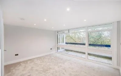 VACANT POSSESSION TWO BED APARTMENT LONG LEASE APARTMENT