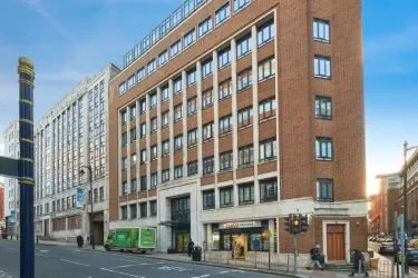 ONE BED APARTMENT GENERATING AN INCOME OF £12,000