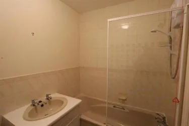 OVER 55'S TWO BEDROOM APARTMENT