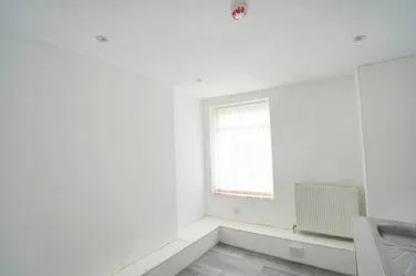 4 BED TERRACE