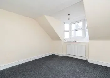 Town and Country Property Auctions Scotland are proud to present this Spacious 4-Bedroom Maisonette in Fraserburgh
