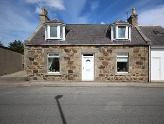 Town and Country Property Auctions Scotland is proud to present this four bedroom detached dwellinghouse located in the centre of New Deer.