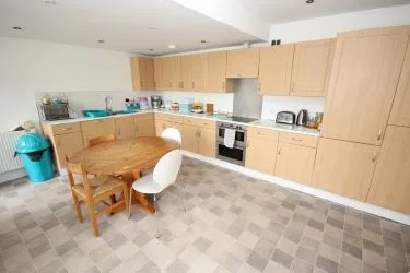 Town and Country Property Auctions Scotland is proud to present this four bedroom detached dwellinghouse located in the centre of New Deer.