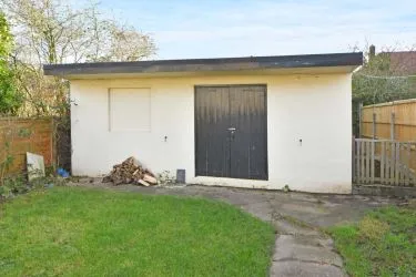 An excellent investment opportunity, this three-bedroom semi-detached property is currently let on a serviced accommodation basis and generating a strong gross annual income of £24,000. Based on the guide price, this represents a near 24% gross yield, making it a standout prospect for investors seeking high returns.