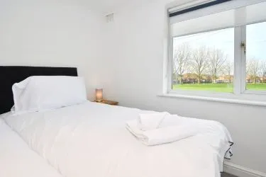 An excellent investment opportunity, this three-bedroom semi-detached property is currently let on a serviced accommodation basis and generating a strong gross annual income of £24,000. Based on the guide price, this represents a near 24% gross yield, making it a standout prospect for investors seeking high returns.