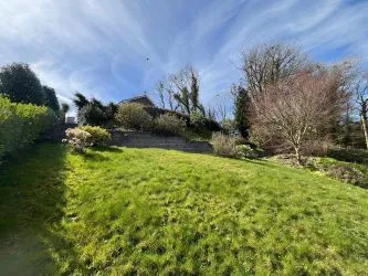 Tara, Stoneway Road, Laugharne, Carmarthen, SA33 4SU
Guide Price £380,000
Auction 28.5.25

Block Viewing - TBC