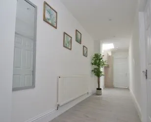 FOR SALE BY ONLINE PUBLIC AUCTION

9 BEDROOM HMO IN PRIME LOCATION

EXCELLENT INVESTMENT OPPORTUNITY  - APPROX 20% BMV

APPROX 7% NET YIELD