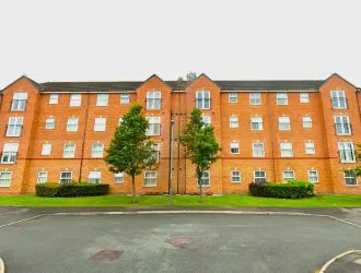 TWO BEDROOM TOP FLOOR APARTMENT