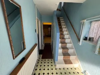 UNMODERNISED 3 BED SEMI