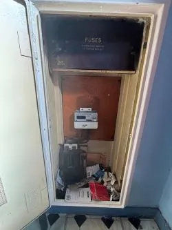 UNMODERNISED 3 BED SEMI