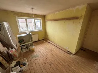 Town & Country Property Auctions offers this incredible 3 bedroom property in Girvan.