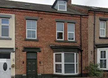 Unlock Exceptional Returns: High-Yield 7-Bed HMO Property – Projected Gross Yield: 15.27%!"