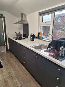 Unlock Exceptional Returns: High-Yield 7-Bed HMO Property – Projected Gross Yield: 15.27%!"