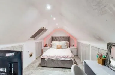 Immaculate 4 bedroom terraced house.