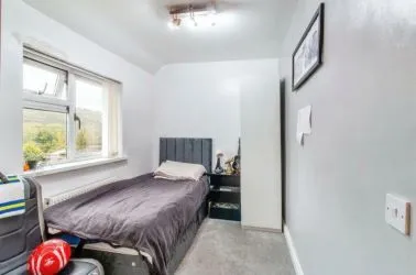 Immaculate 4 bedroom terraced house.